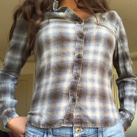 Soft plaid flannel with earthy tones! - Picture 2 of 2